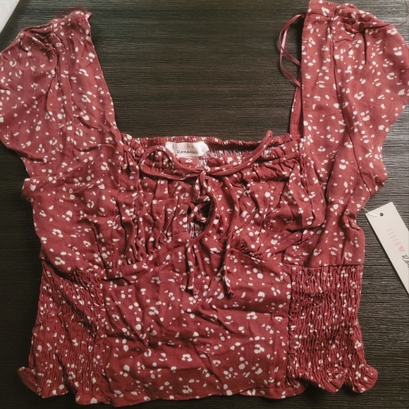 Crop top spring blouse - Picture 1 of 6